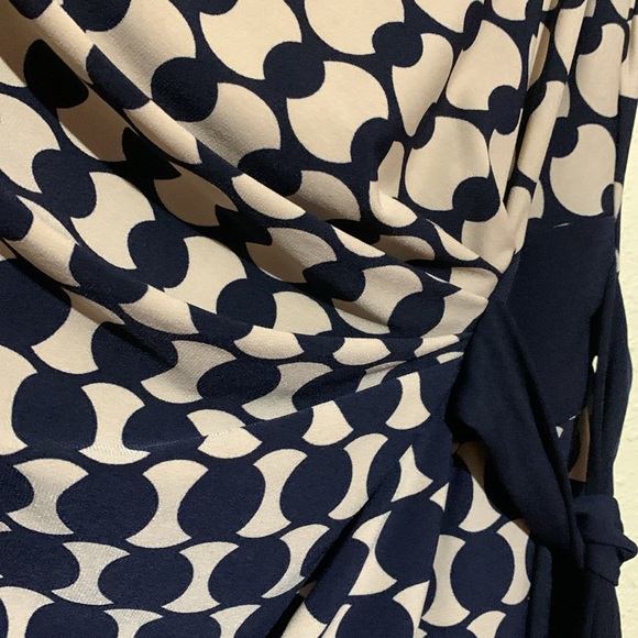 Connected Apparel Dress 8 Stretchy Tan Black Navy Pull Over Ruched Dots - Picture 9 of 16